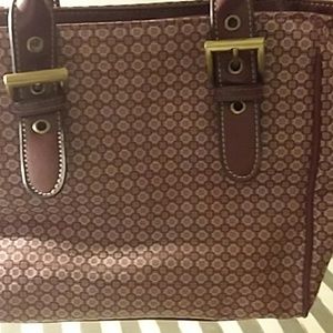 Hand held purse with mini wallet. Burgundy color.